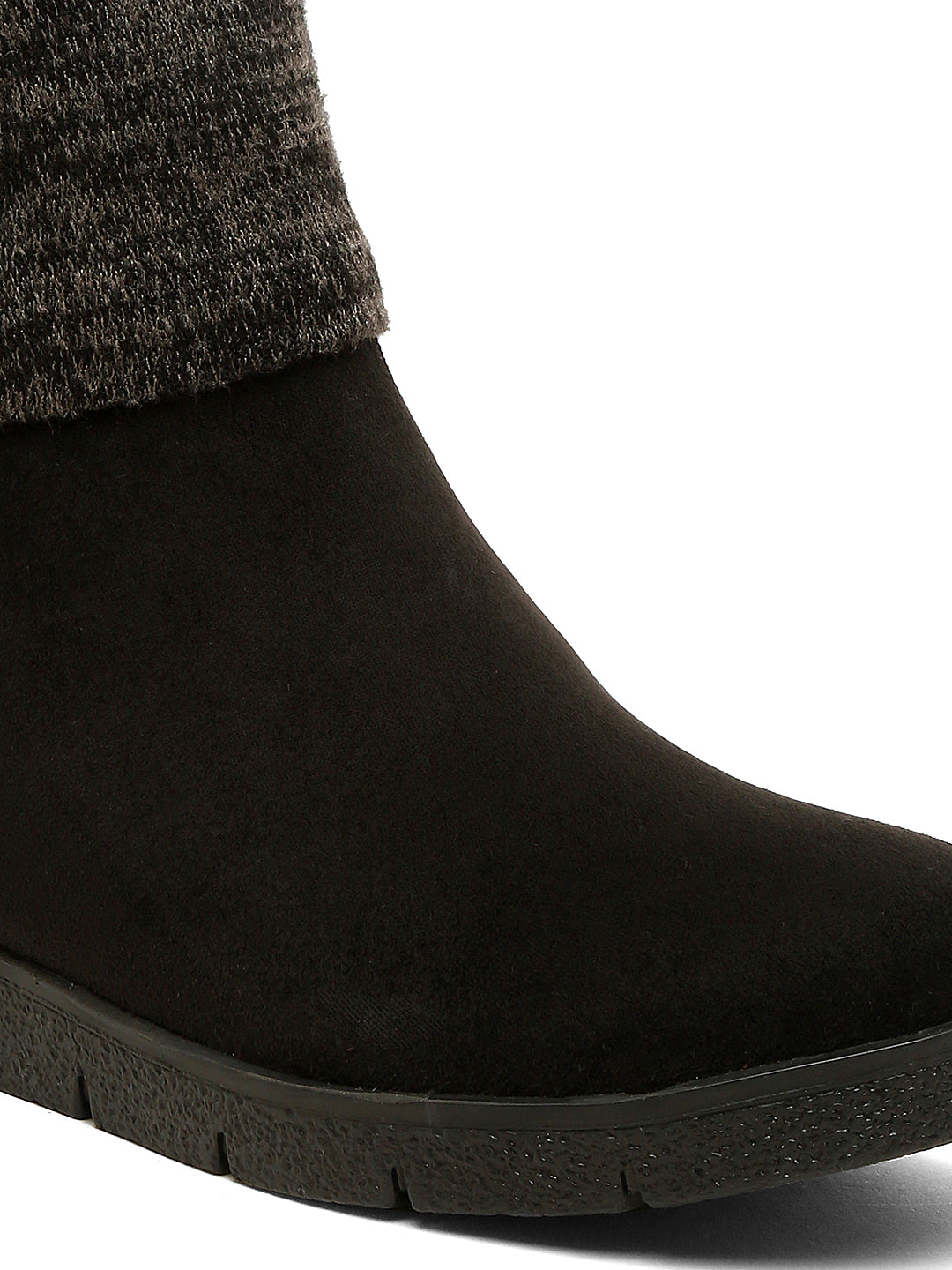 Cozy Black Ankle Boots with Folded Knit Cuff – Warm & Stylish