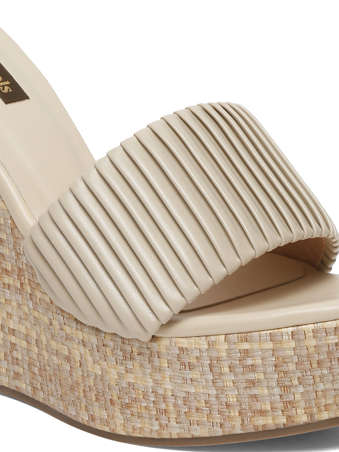 Stylish Beige Wedge Sandals with Textured Straps