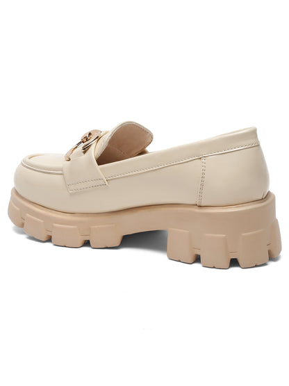 Trendy Beige Chunky Loafers for Women – Stylish Slip-On Casual Shoes