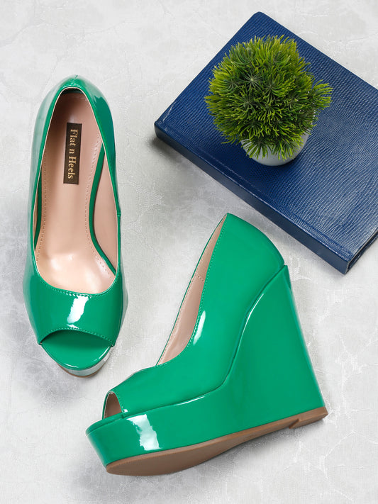 Stylish Emerald Green Peep-Toe Wedges Pumps