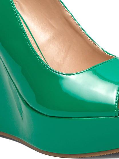 Stylish Emerald Green Peep-Toe Wedges Pumps